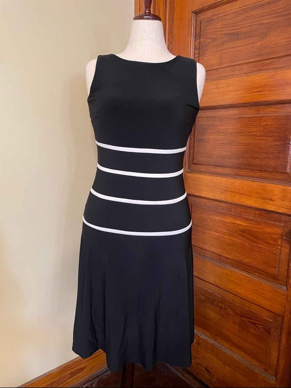 Lauren Ralph Lauren Black Midi Dress with White Waist Bands